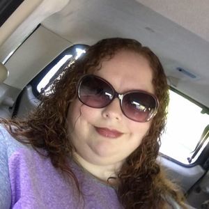 Meet your Posher, Becca